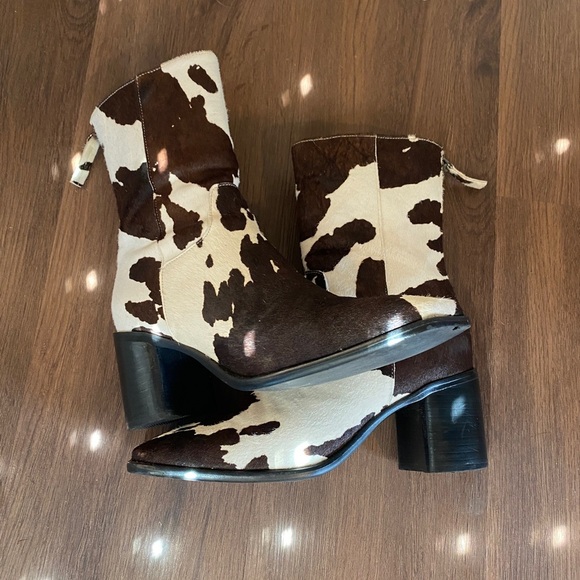 Cow Print Hair Square Toe Chunky Heel Boots - Picture 3 of 4